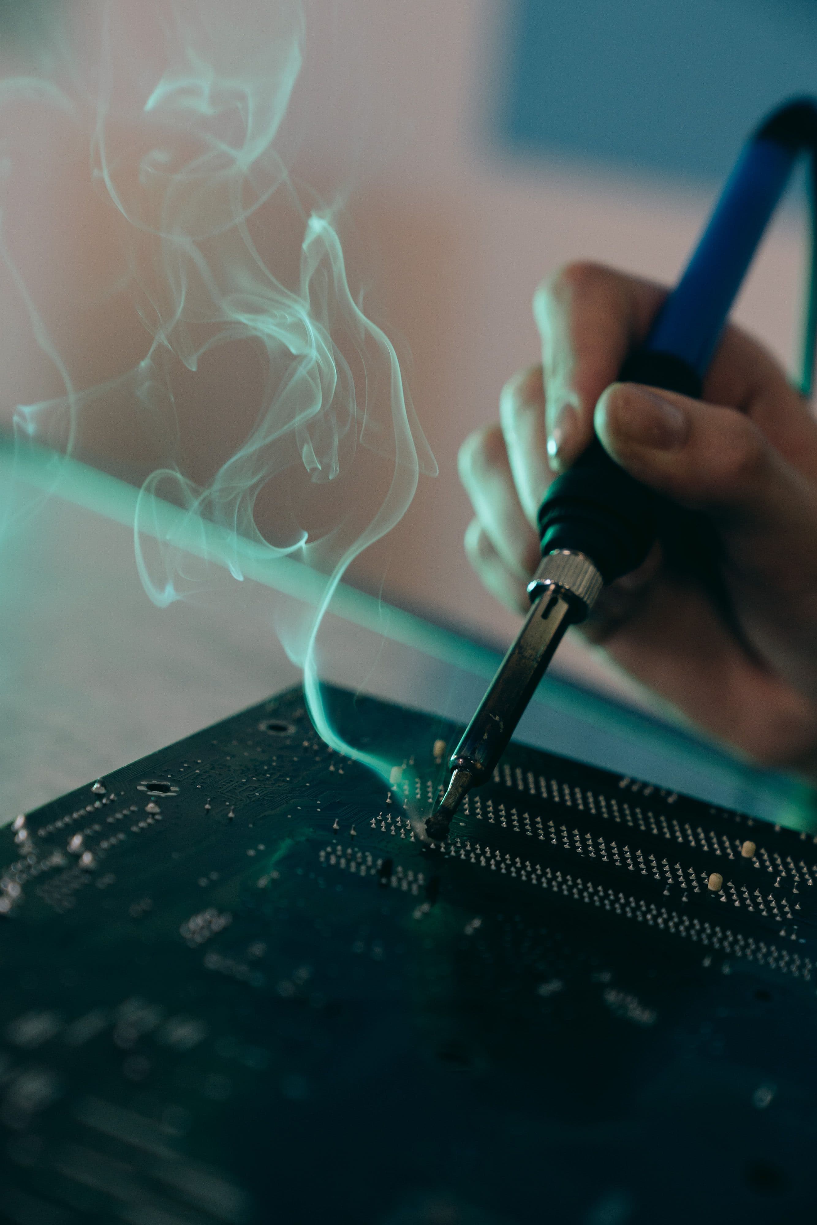 Accelerating Root Cause Analysis with End-to-End Product Traceability 