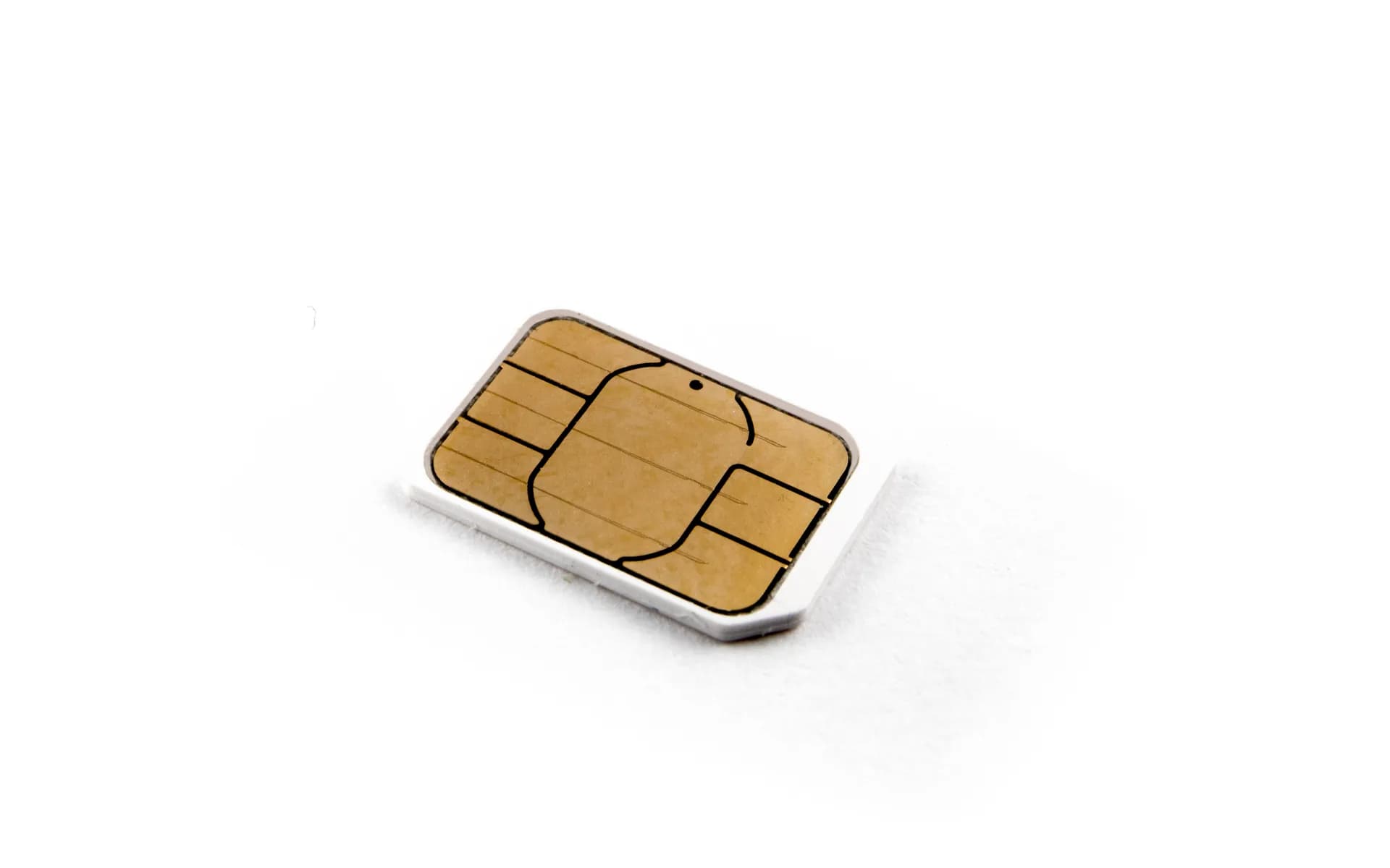Cellular Connectivity Design for Trackers
