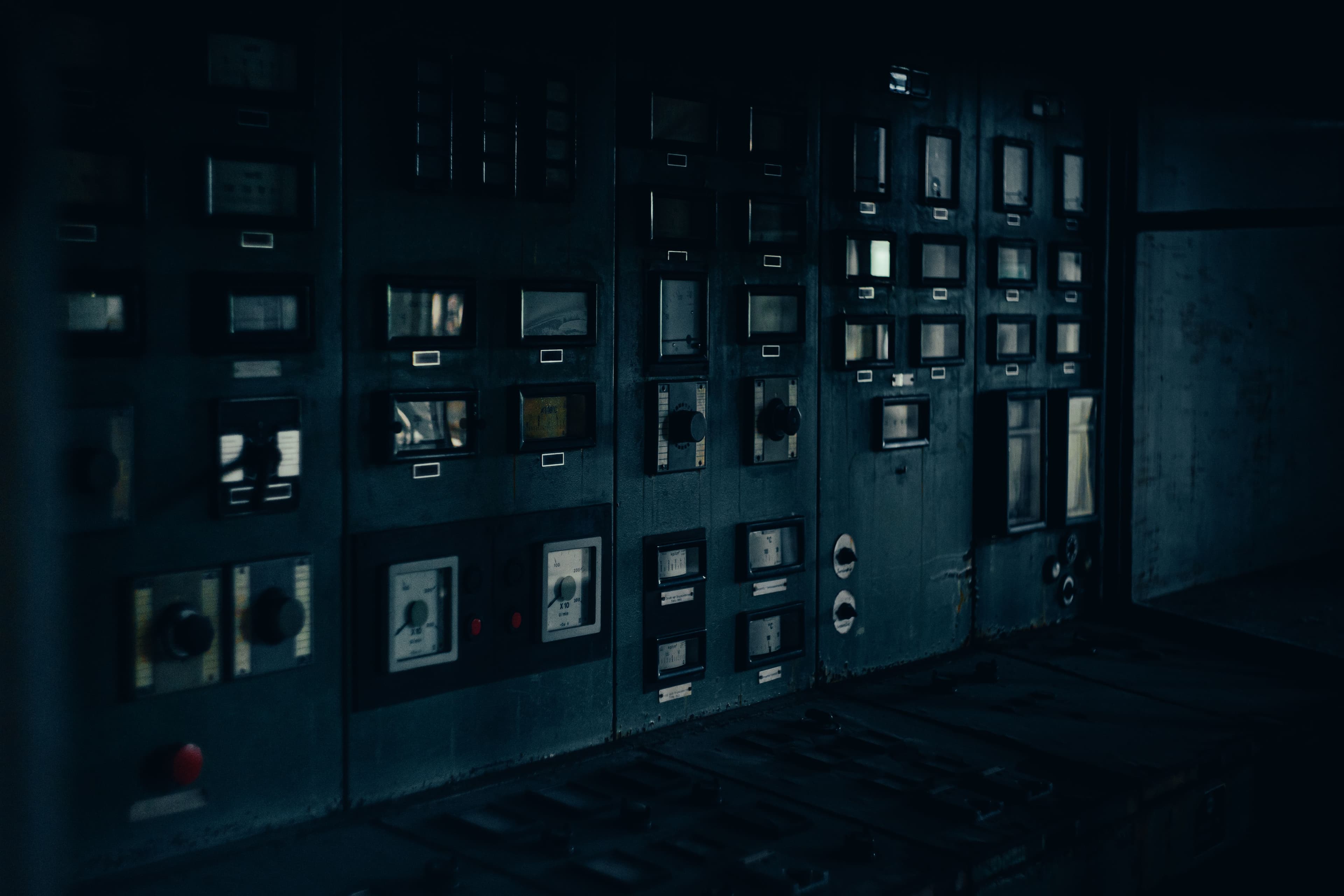 Smart Elevator Monitoring & Predictive Maintenance System